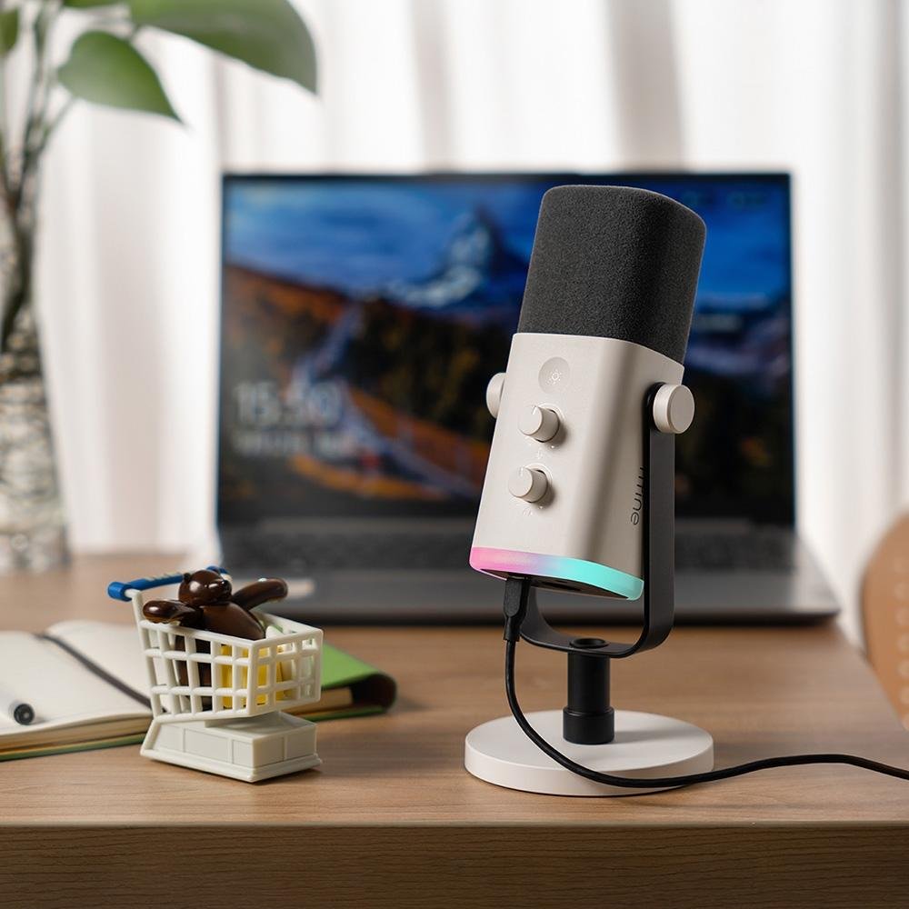 Microfone Dinâmico Gamer Fifine Ampligame, RGB, Cardióide, USB-C, Anti-Ruído, Para Streaming, Branco - AM8W